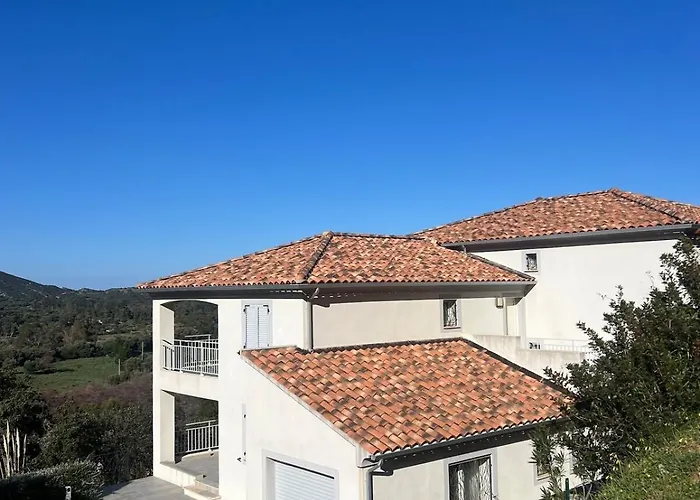 Vakantiehuis Cala Di Mare Saint-Florent (Corsica)